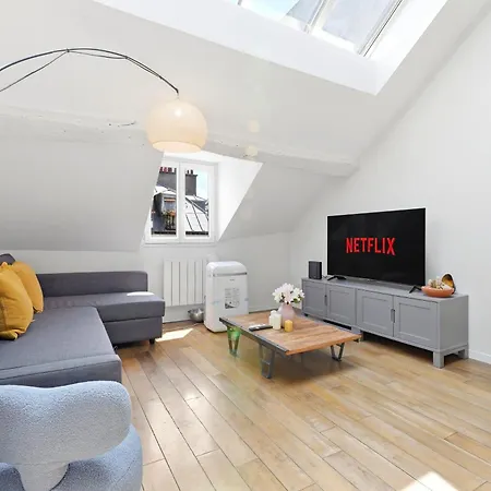 Bright 2br Flat With Mezzanine In 아파트 파리